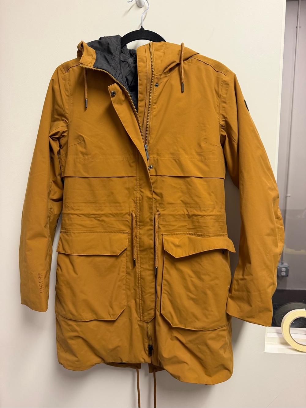 Women’s Helly Hansen Boyne Insulated Parka in Dark Khaki/Camel Brown M